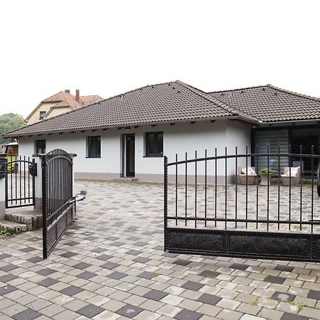 Apartmany A Wellness Vmal Skuteč Exterior foto