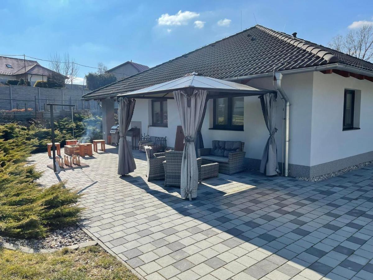 Apartmany A Wellness Vmal Skuteč Exterior foto